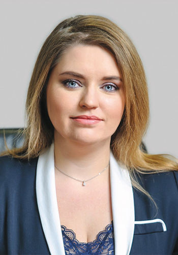 СТРАХОВА Вікторія – представник держави від Президента України